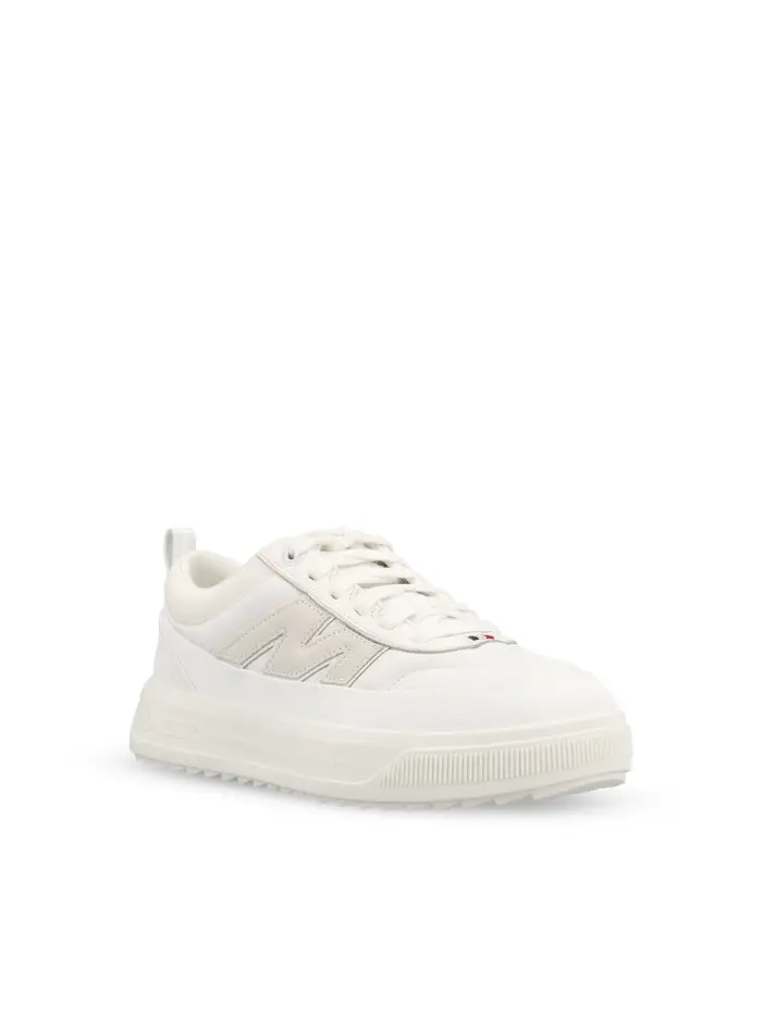 Sneakers realizzate in pelle BIANCO
