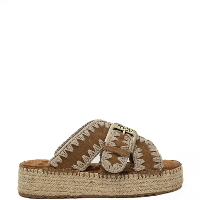 scarpe da donna jute sandal con maxi fibbia loggata cognac