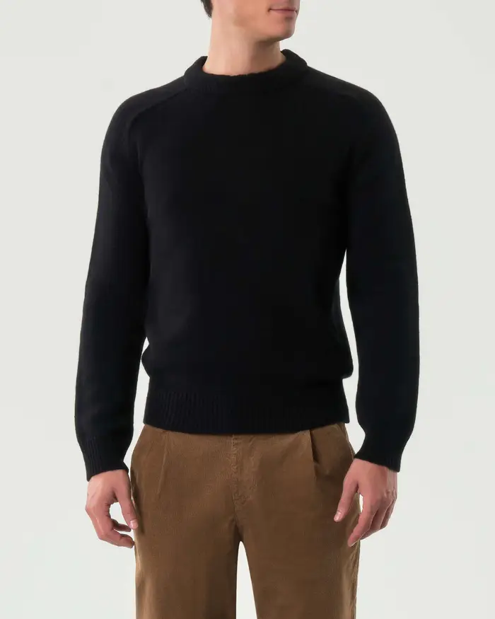 My Stuff Maglia girocollo nera in lana sulla finezza 7