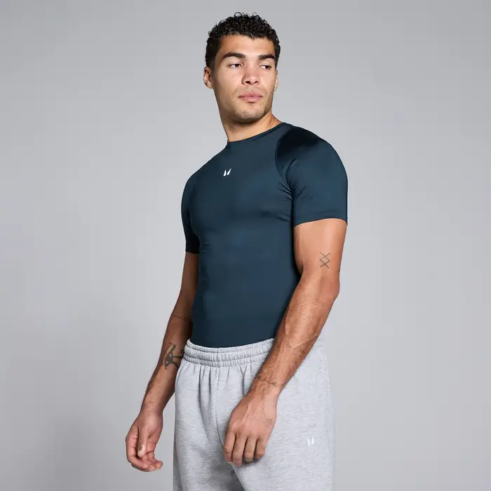 MyProtein Maglia intima manica corta MP uomo training - Zaffiro scuro Blu