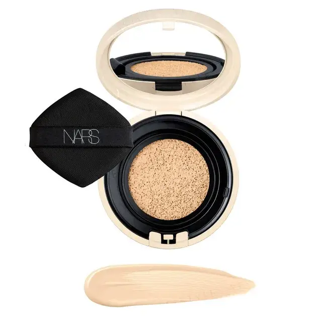Nars Fondotinta Pure Radiant Protection Aqua Glow