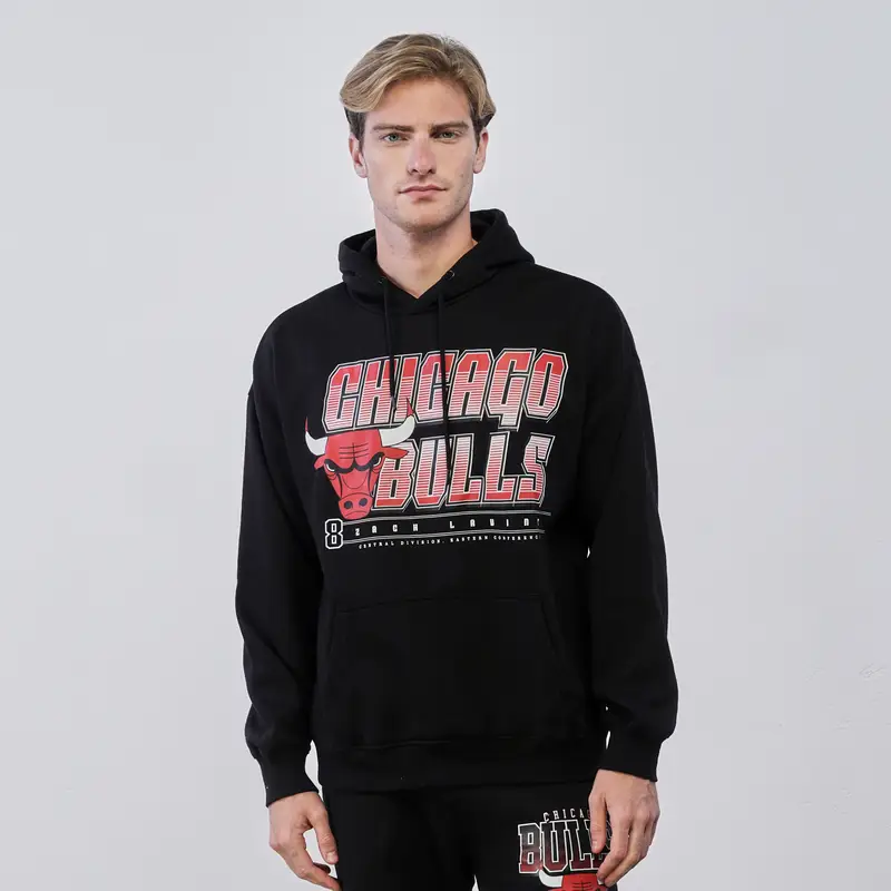 NBA Felpa sportiva nera da uomo con maxi logo e cappuccio