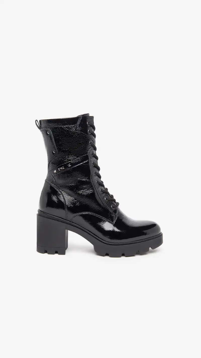 NeroGiardini Outlet Anfibi Donna in Vernice - Nero