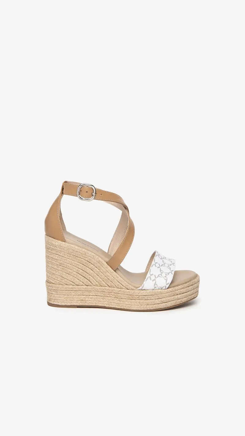 NeroGiardini Outlet Sandali Donna in Pelle - Marrone