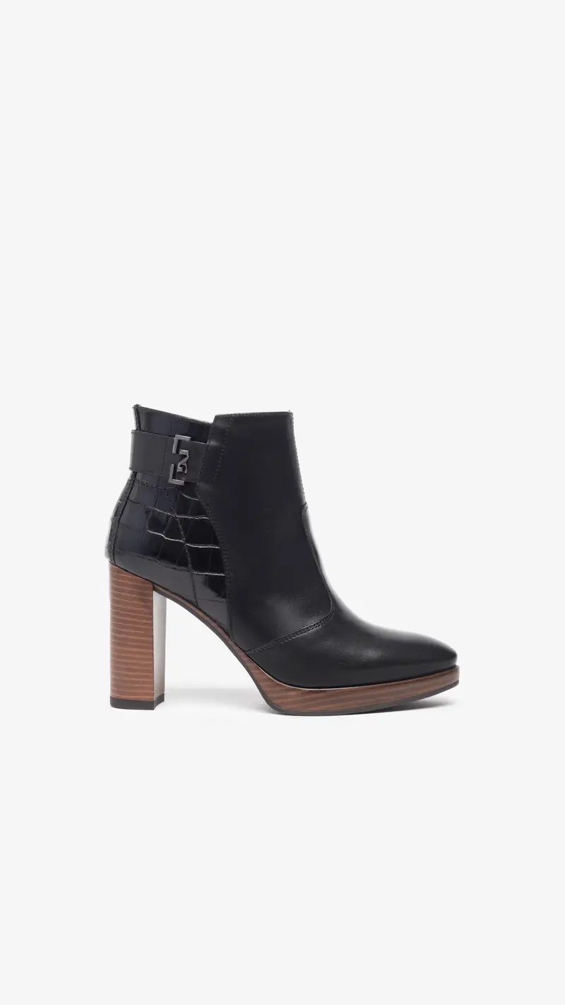 NeroGiardini Outlet Tronchetti Donna in Pelle - Nero