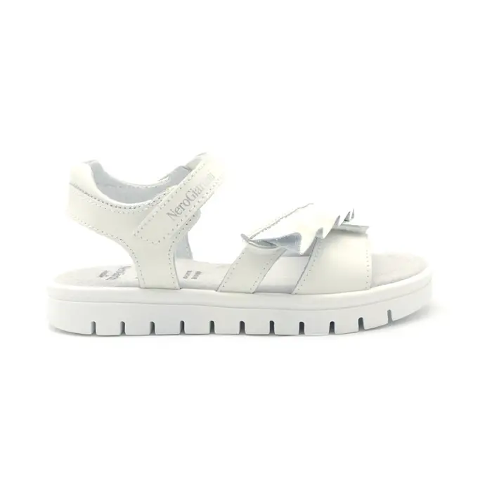 NeroGiardini Sandali con tacco Nero Giardini sandalo elegante con rouches Bianco