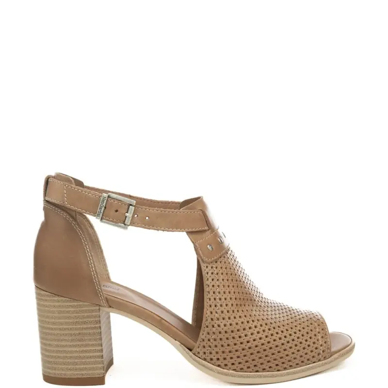 Nerogiardini scarpe da donna con tomaia traforata e design semi aperto beige