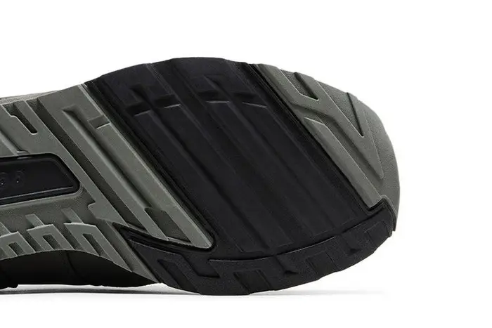 1500 MiUK Granite Fibra di Carbonio 38