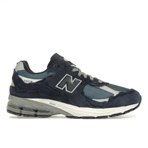 New Balance 2002R Protection Pack - Blu Scuro Sneakers Unisex Blu Germano-Blu M2002RDF