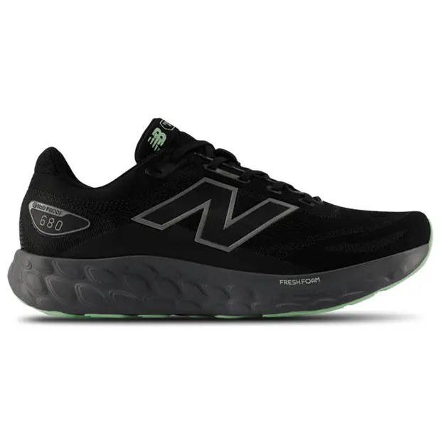 New Balance Fresh Foam 680 V8 Waterproof Uomo - Sneakers Nero - .5 - Pelle Black
