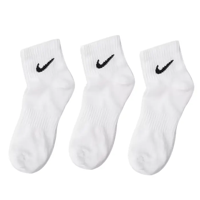 Nike Calzini, calzini da uomo, calzini da donna, calzini da basket traspiranti e comodi, calzini casual (3 paia) BIANCO