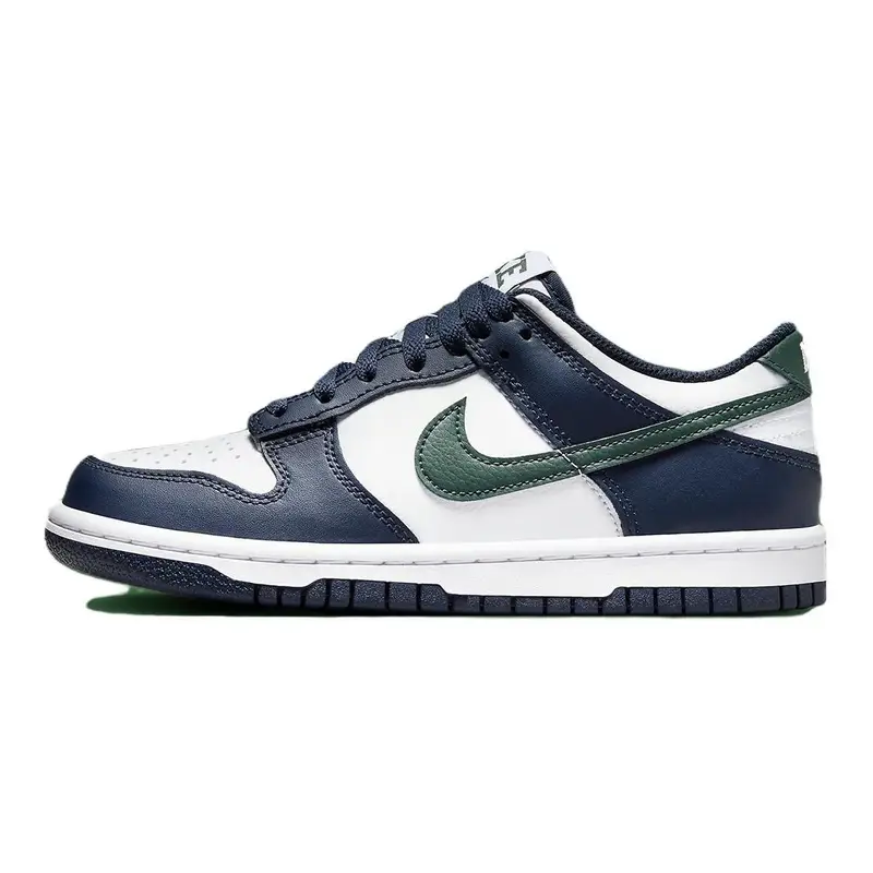 Nike Scarpe da ginnastica Verde 3952199