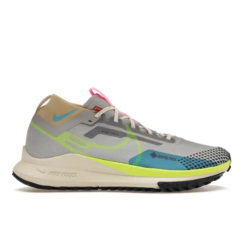 Nike Scarpe da Ginnastica da Uomo React Pegasus Trail 4 GORE-TEX Grigio Lupo Volt Verde Stadio DJ7926-002