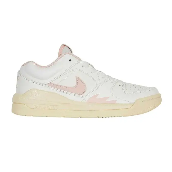 Scarpe da ginnastica Nike da donna Jordan Stadium 90 in pelle 5 UK bianco/rosa
