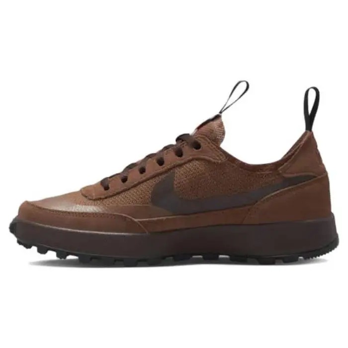 Tom Sachs x NikeCraft Scarpa per tutti gli usi Marrone Sneakers da donna Pecan Marrone campo scuro DA6672-201 36
