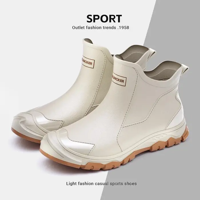 OmniShop Stivali da pioggia corti stile coreano 36-48 Scarpe alla moda antiscivolo da esterno in gomma per uomo, donna e bambino