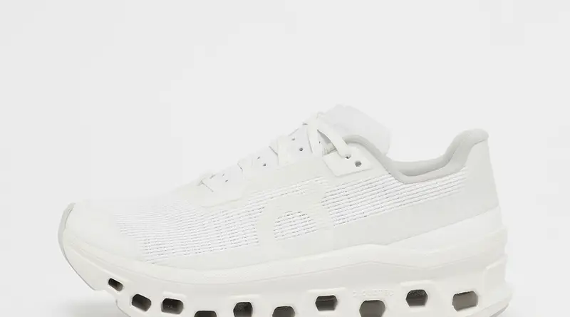 On Cloudmonster Void WHITE