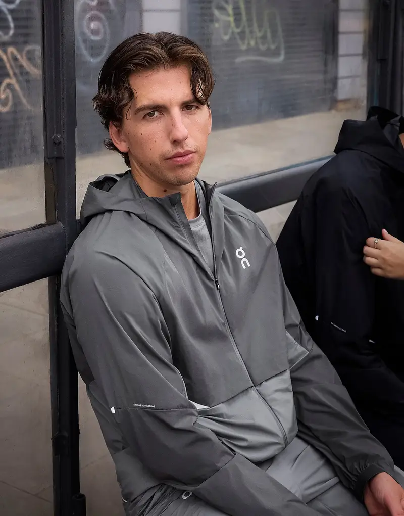 ON Running Core Hooded Giacca, Grigio