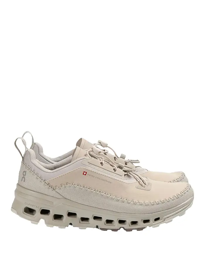 On Running Sneakers Beige