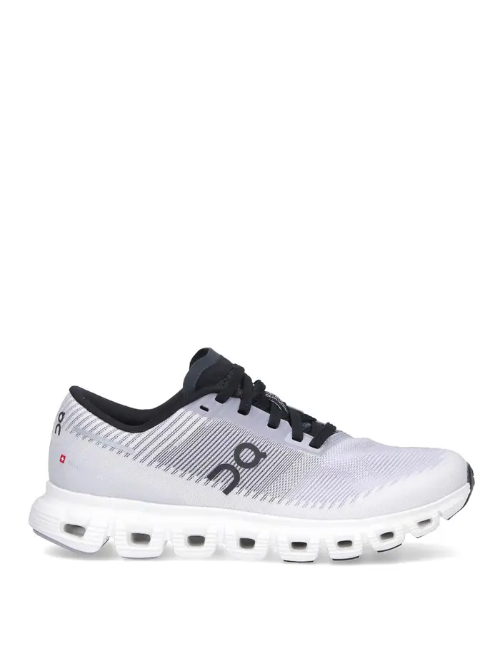 On Running Sneakers Viola