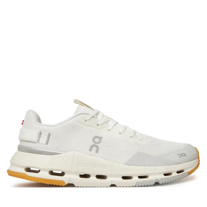 On Sneakers Cloudnova Form 2 3WE30170924 Bianco