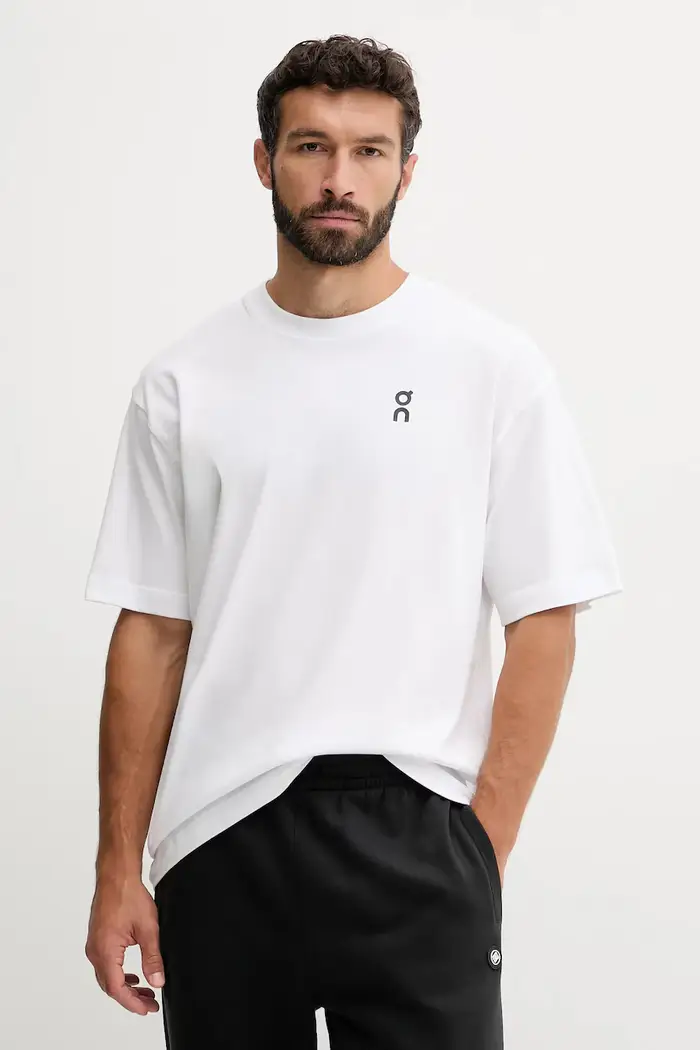 On t-shirt in cotone Club T Bianco