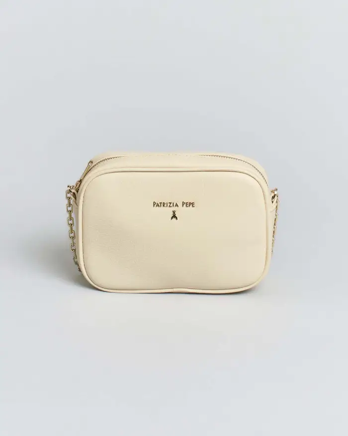 Patrizia Pepe Camera bag color burro in pelle martellata con tracolla