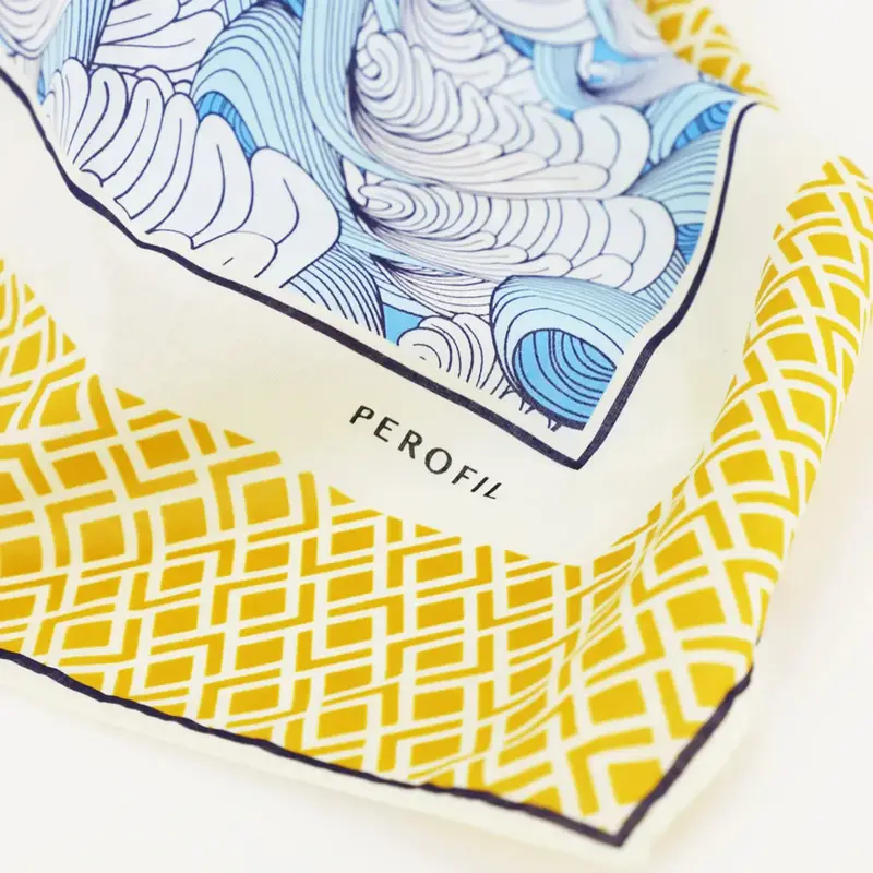 PEROFIL Fazzoletto multiuso stampato creste e onde - unica