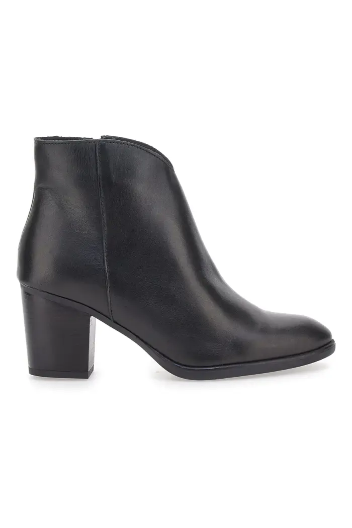 PITTARELLO GLAM Stivaletti Tronchetti neri in pelle con tacco medio 4566400 [NERO]