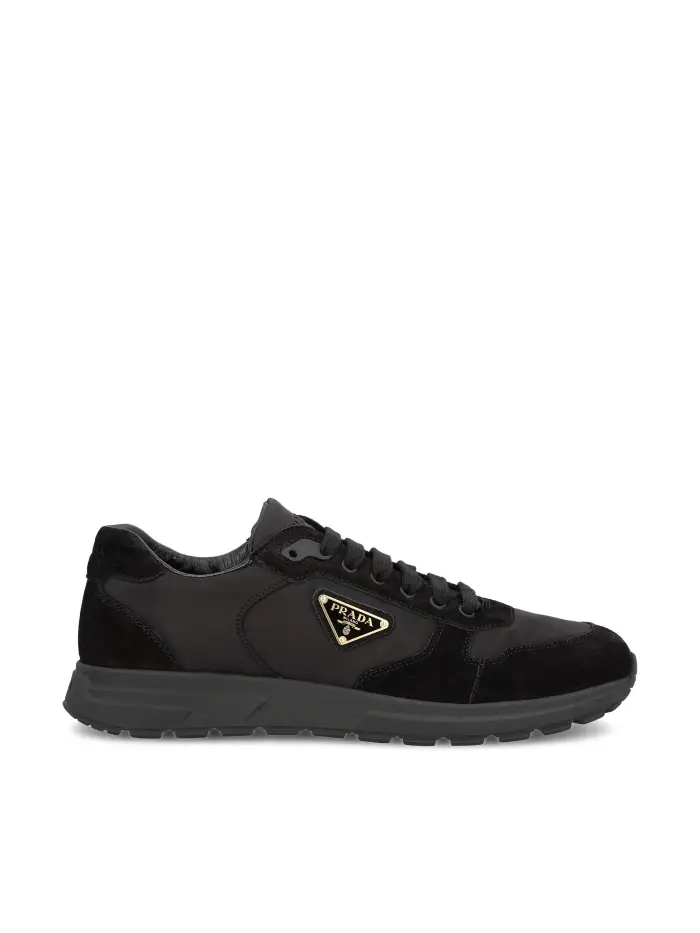 PRADA Sneakers in re-nylon e pelle scamosciata NERO