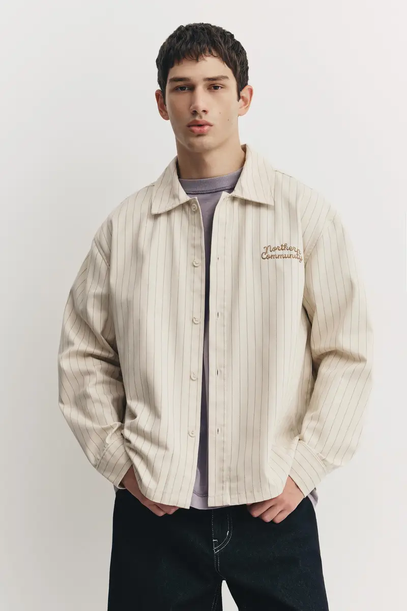 Pull&Bear Camicia A Righe Ricamata Beige