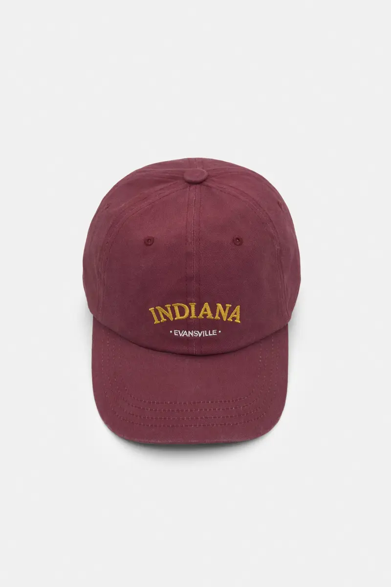 Pull&Bear Cappello Indiana Granata chiaro