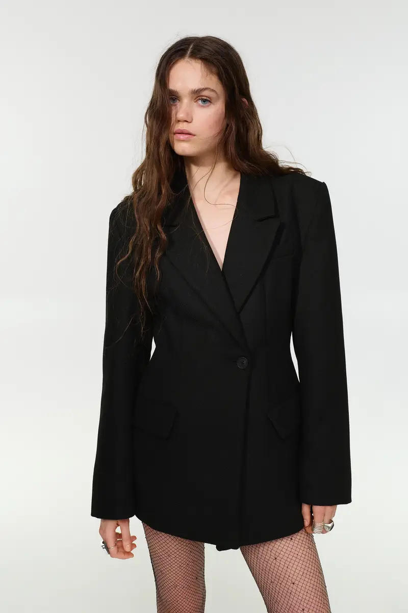 Pull&Bear Cappotto Corto Attillato In Panno Nero