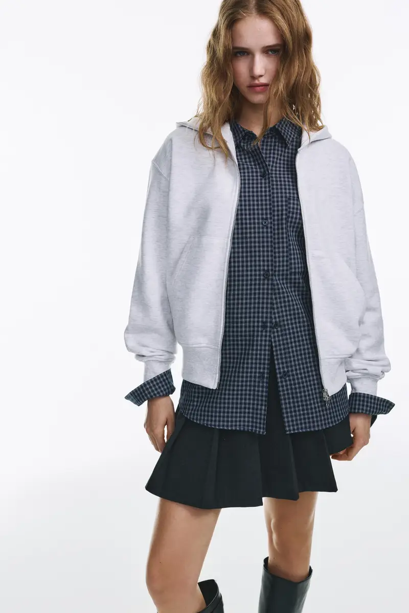 Pull&Bear Felpa Con Cappuccio E Cerniera Grigio vigoré