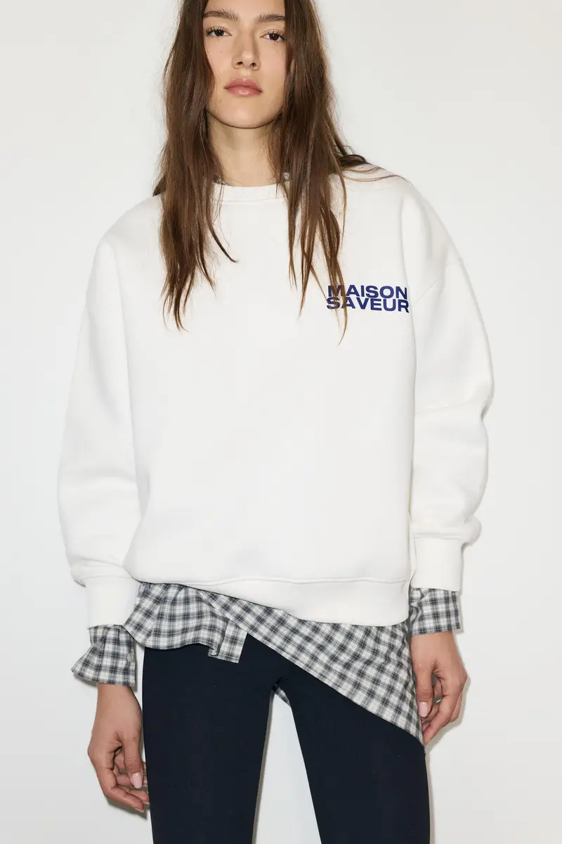 Pull&Bear Felpa Con Grafica Profiteroles Ghiaccio
