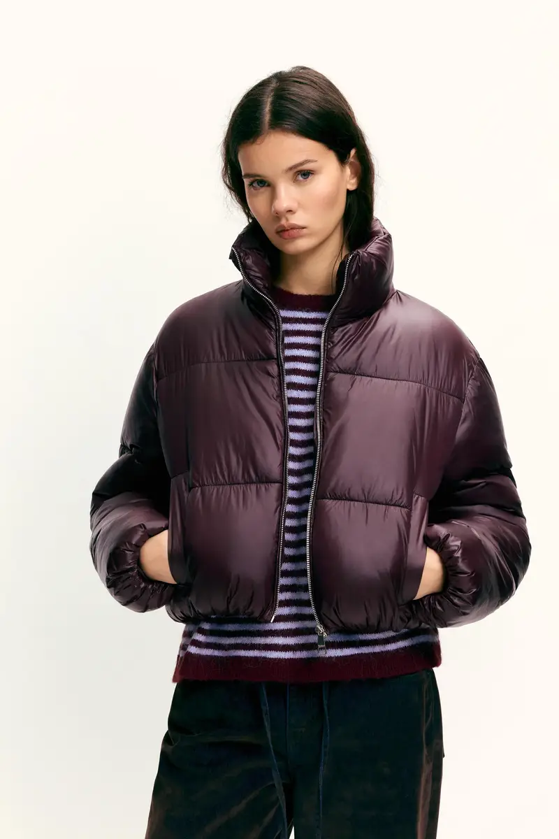 Pull&Bear Giacca Imbottita Con Finitura Lucida Burgundy