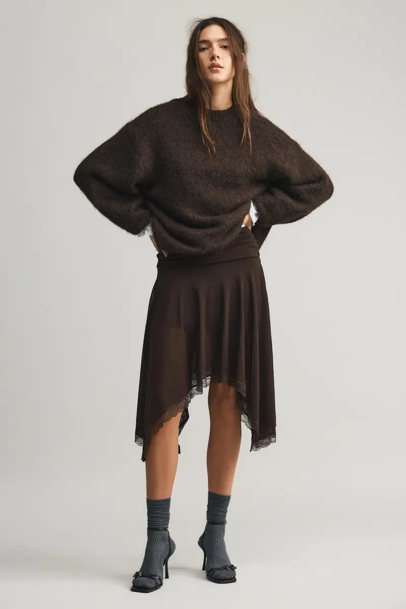 Pull&Bear Gonna Midi Asimmetrica In Pizzo Marrone