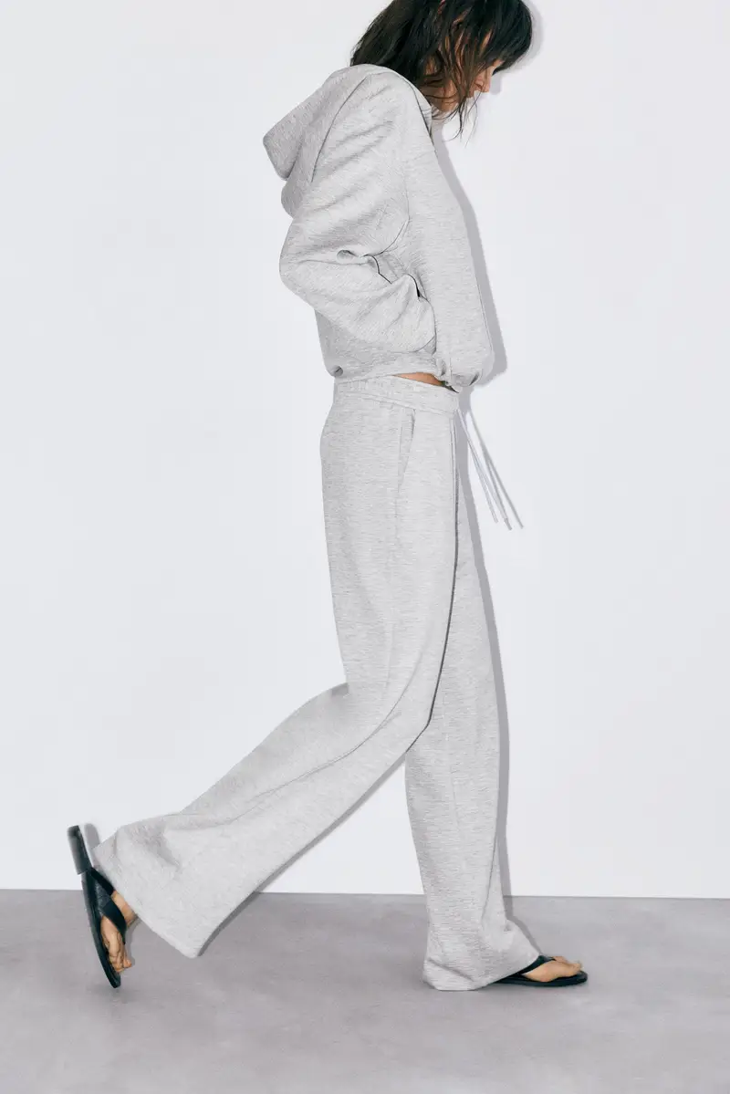 Pull&Bear Pantaloni Wide Leg, Morbidi Al Tatto Grigio vigoré