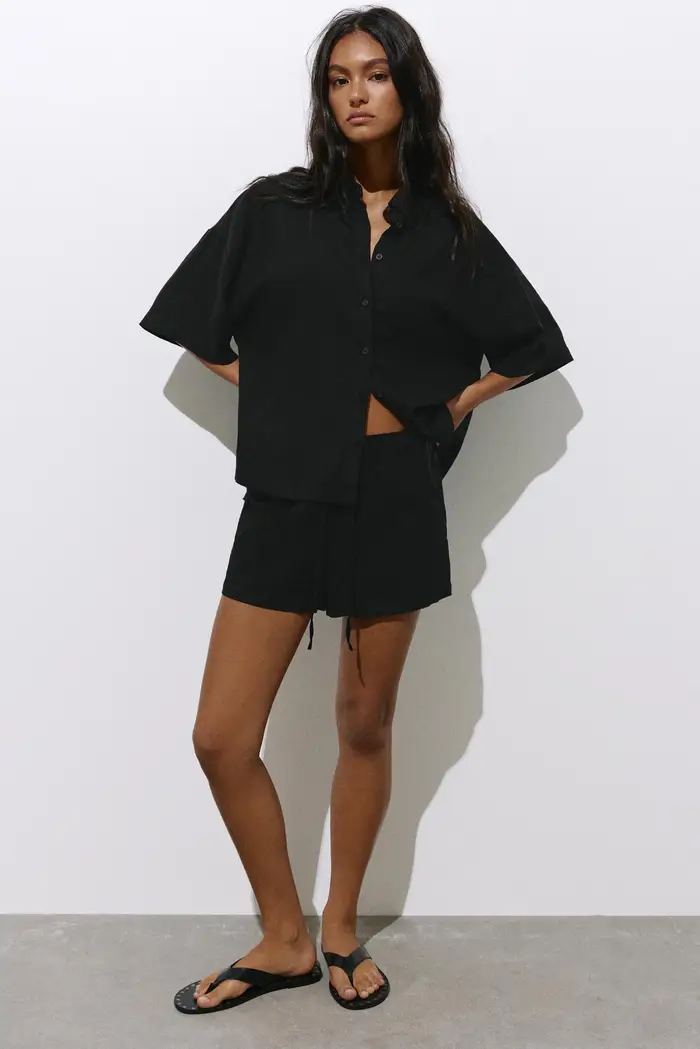 Short In Lino Nero