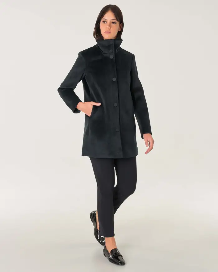 Giaccone Velvet in jersey di velluto nero con colletto in piedi