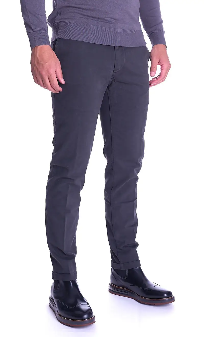 RE-HASH Pantalone mucha con risvolto, colore grigio