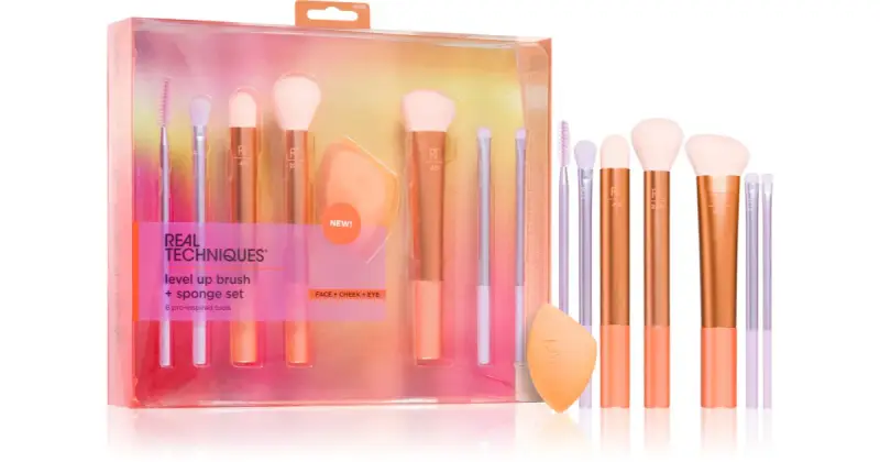 Real Techniques Level Up pennelli + Kit spugna