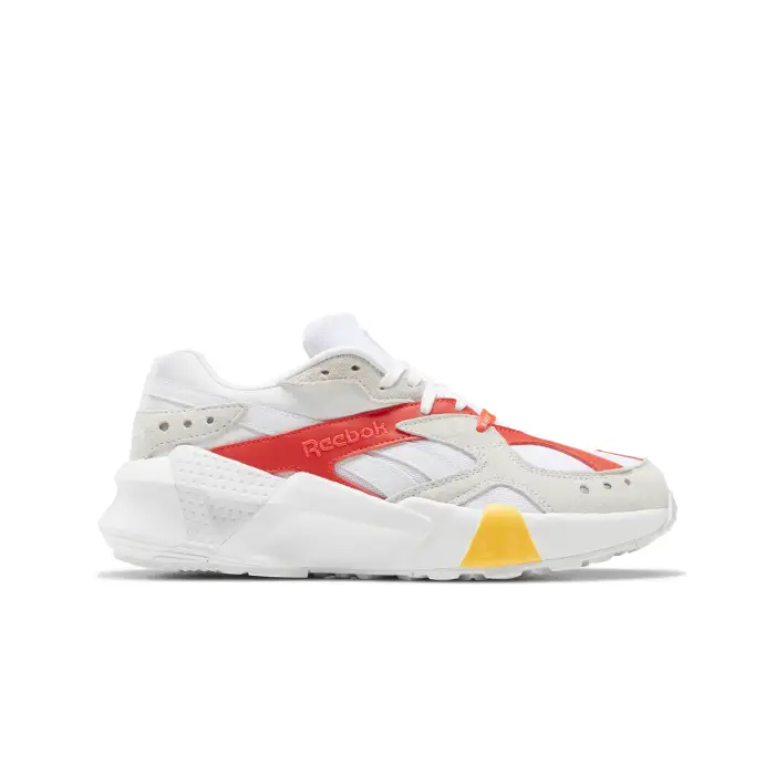 Reebok Classics Scarpe Reebok Aztrek Double x Gigi Hadid Blanc