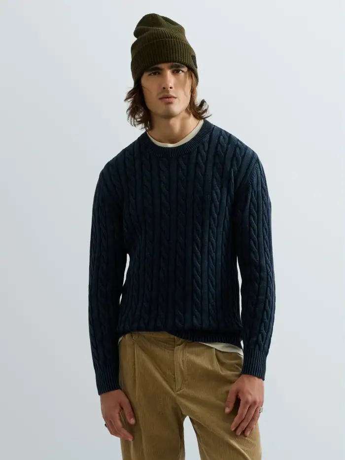 Pullover Girocollo Lavorazione A Trecce Nero