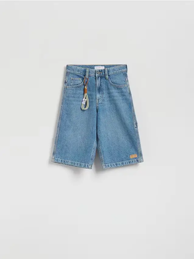 Reserved BOYS` SHORTS & PENDANT - blu