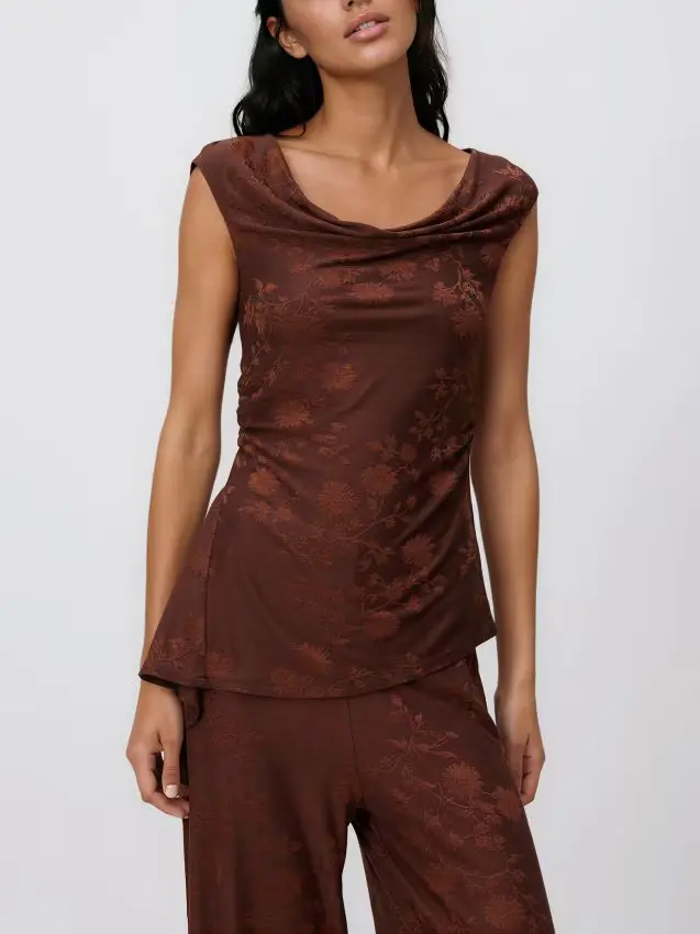 Camicetta in misto viscosa - marrone scuro