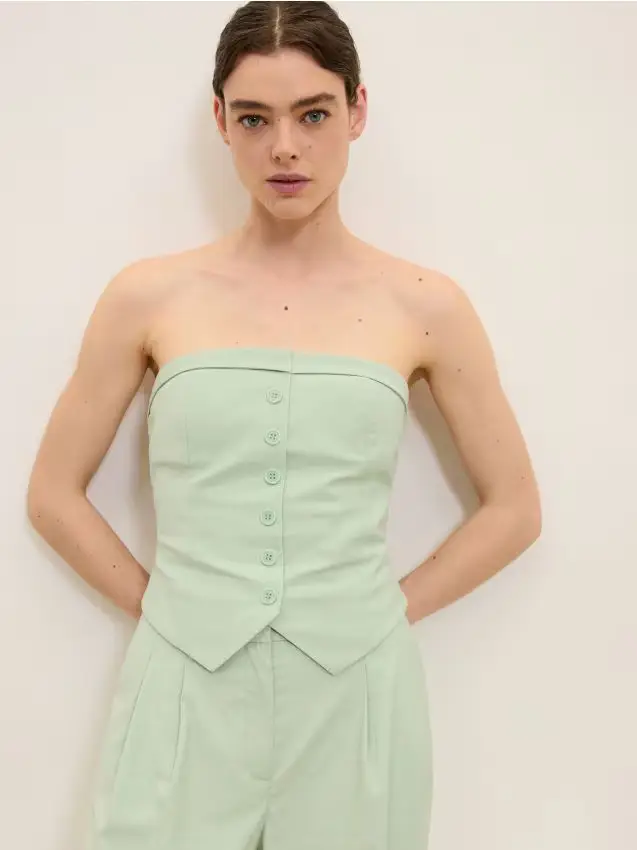 Reserved Top Verde 4806197