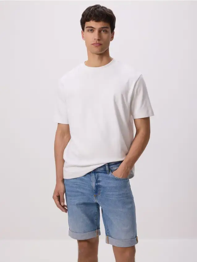 Reserved Pantaloncini denim slim fit - blu