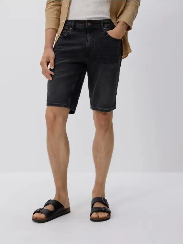 Reserved Pantaloncini denim slim fit - grigio