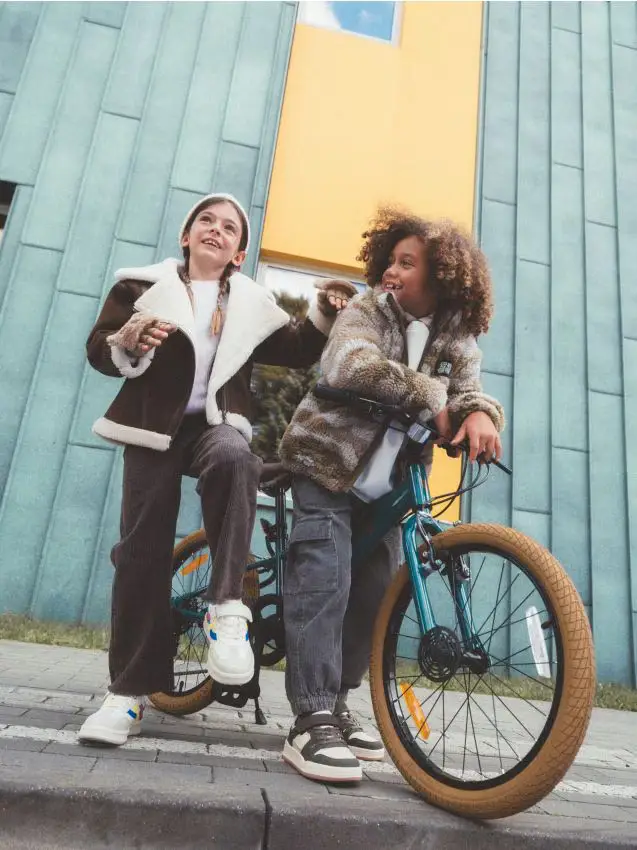 Reserved Pantaloni di velluto a coste - marrone scuro